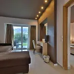 Anavadia Hotel 4*