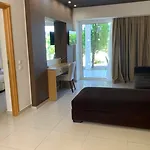 Anavadia 4*