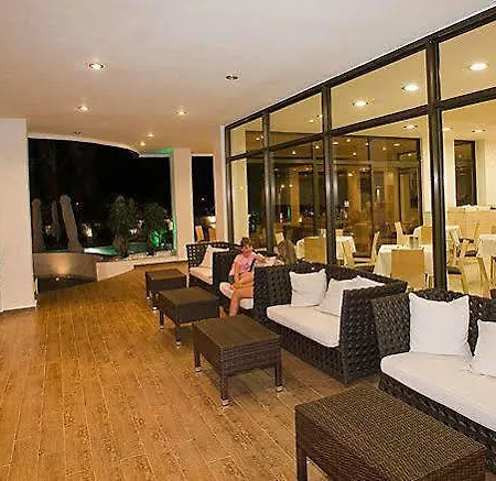 Hotel Anavadia 4*