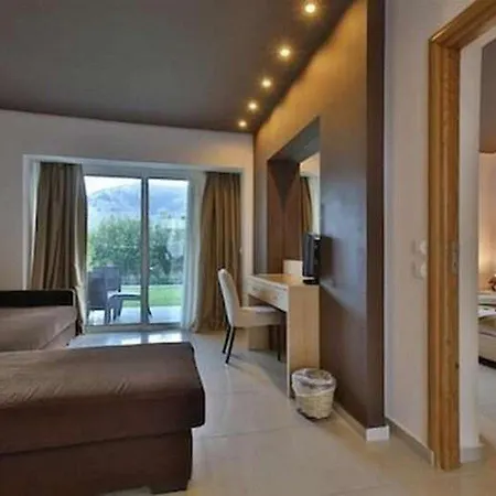 Anavadia Hotel 4*